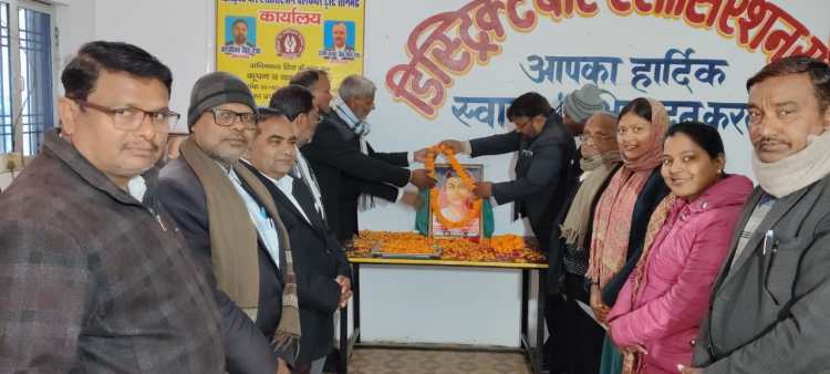 भारत की प्रथम महिला शिक्षिका सावित्रीबाई फुले की 195वीं जयंती&nbsp;मनी