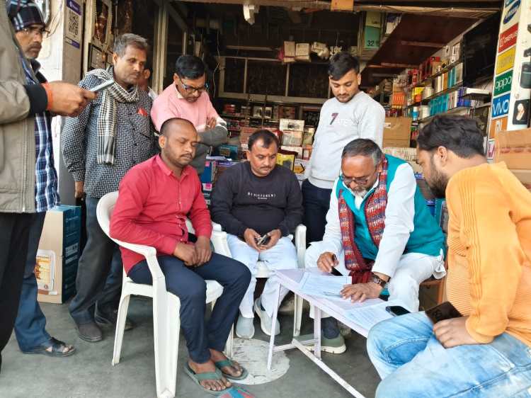 सदर विधायक ने संभाली बूथों की&nbsp;कमान