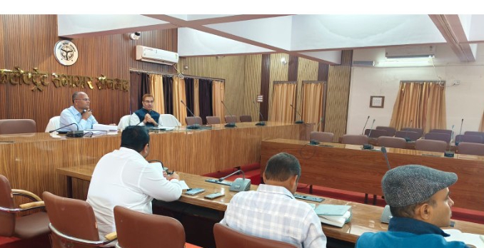 अवैध खनन पाए जाने पर संबंधित खनन अधिकारियों की जिम्मेदारी तय की जाएगी-&nbsp;DM